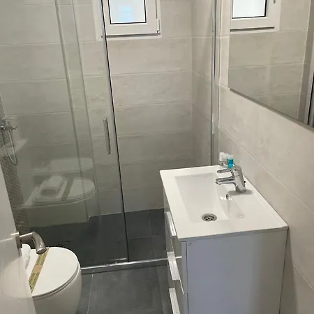 Exyca Castellana Appartement Madrid Buitenkant foto